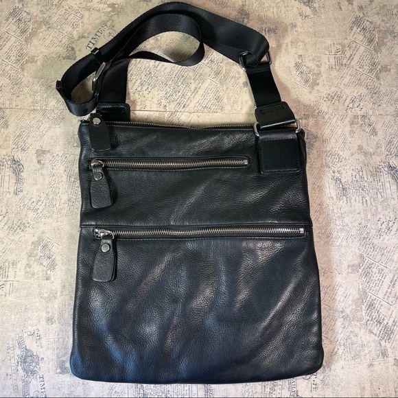 margot Handbags - MARGOT BLACK LEATHER MOTO STYLE CROSSBODY PURSE